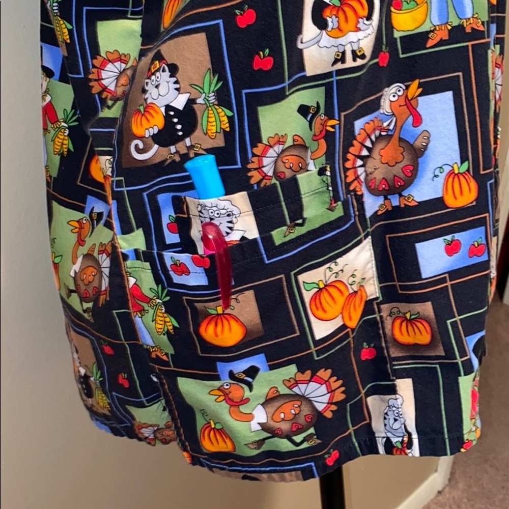 Scrub shirt - Picture 3 of 3